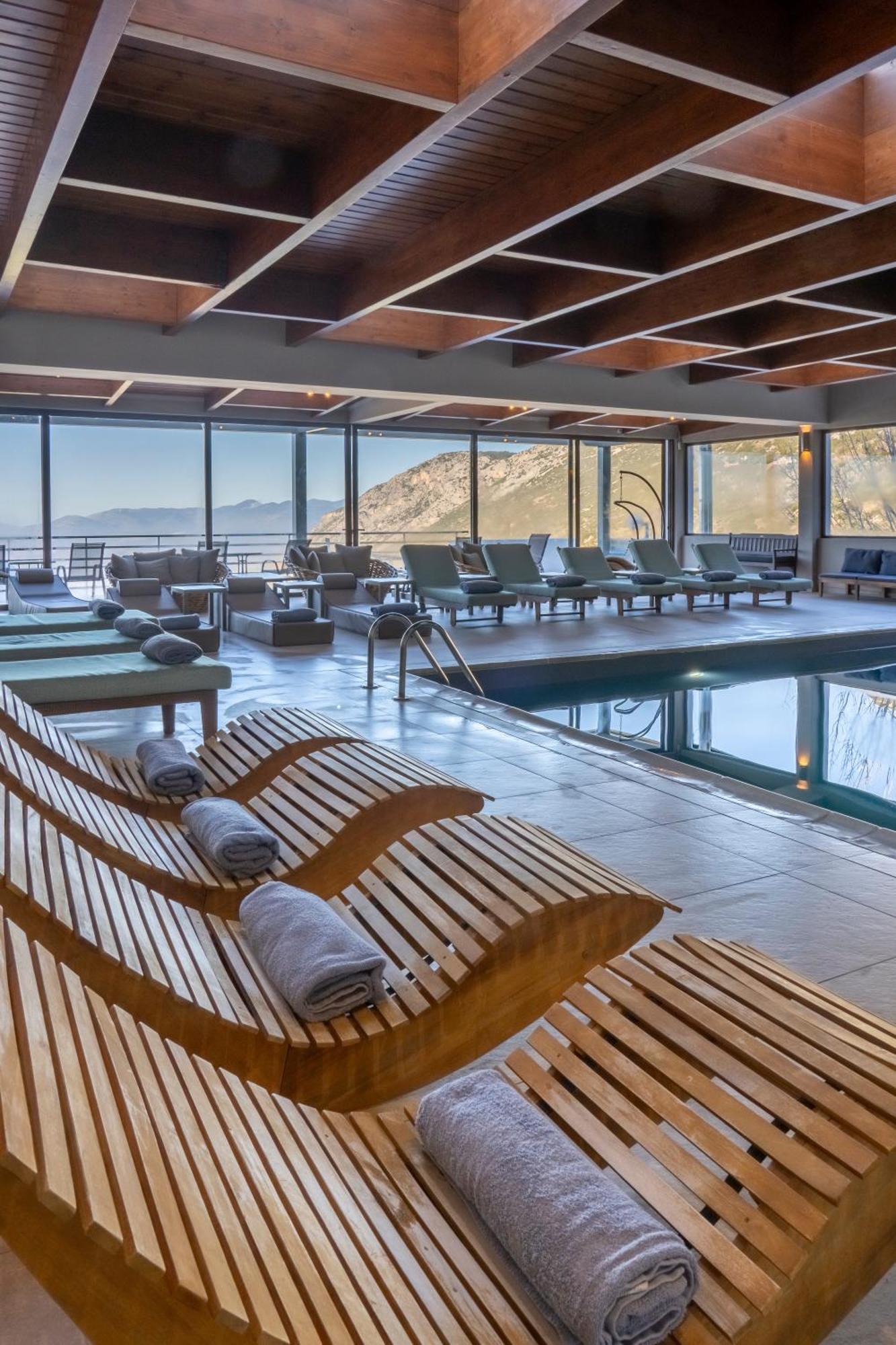 Domotel Anemolia Mountain 4*